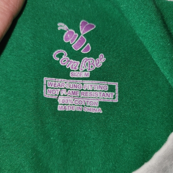 Christmas pajamas - Picture 2 of 2